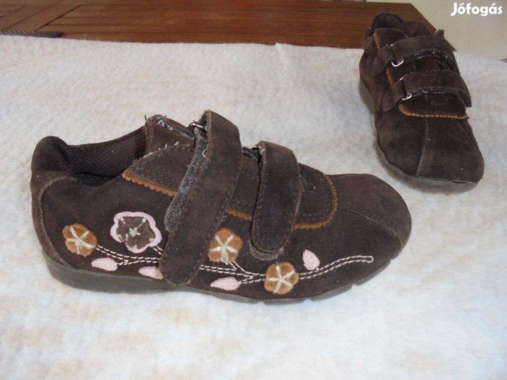 29-es Young Spirit tépőzáras lány cipő