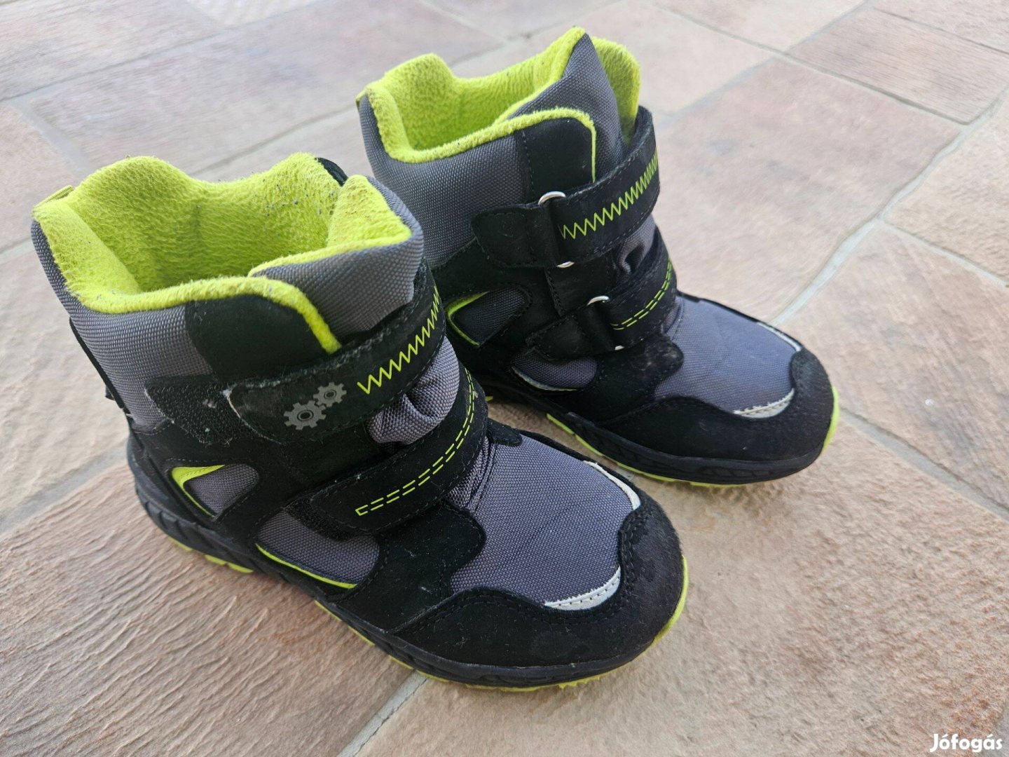 29-es téli bélelt hótaposó csizma