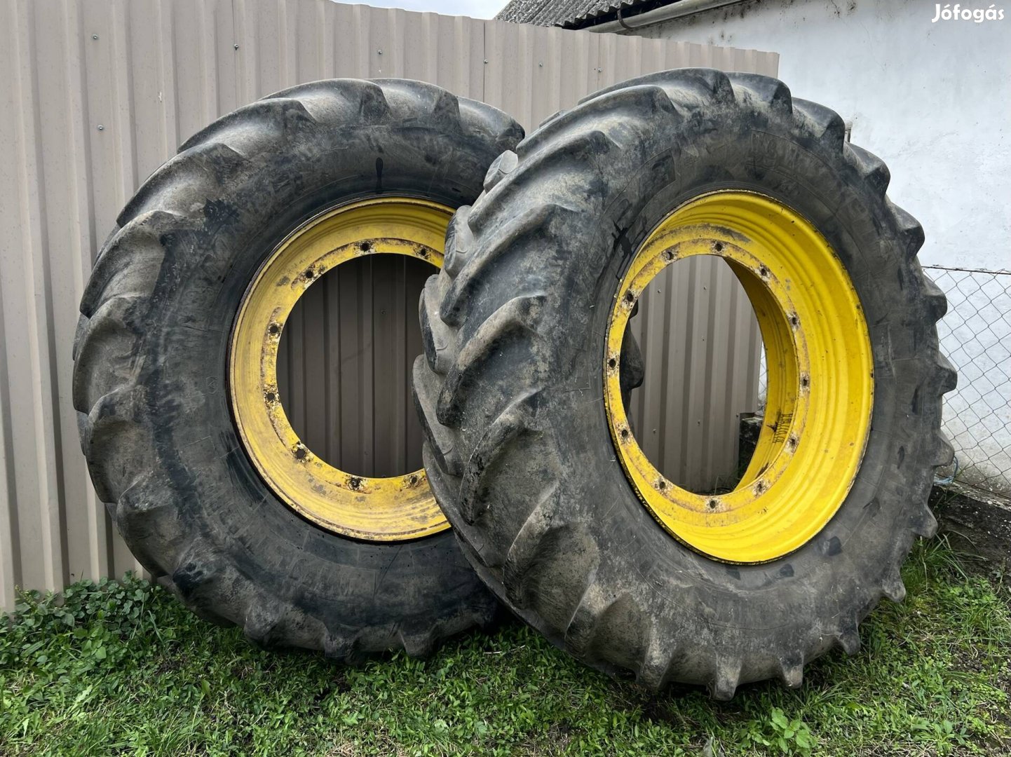 2DB Michelin 650/65R42-es kerék eladó