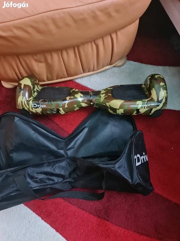 2Drive hoverboard 6.5 col szép állapotban,táskájával,töltő nélkül