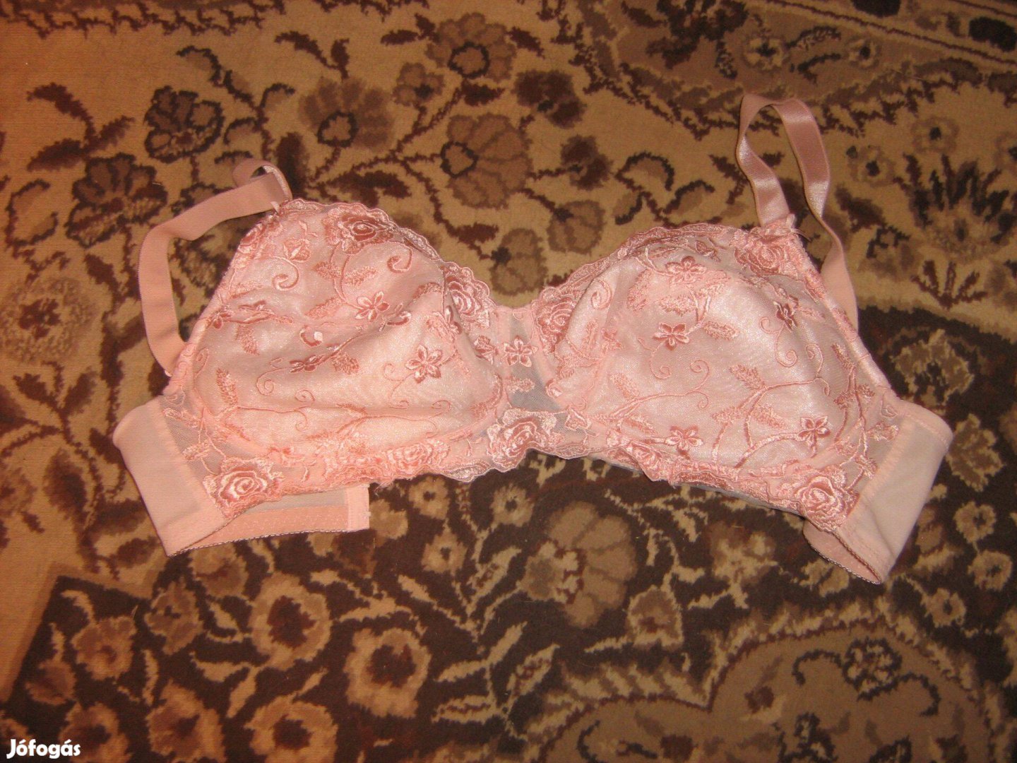 2XL-es, 38DD melltartó, új