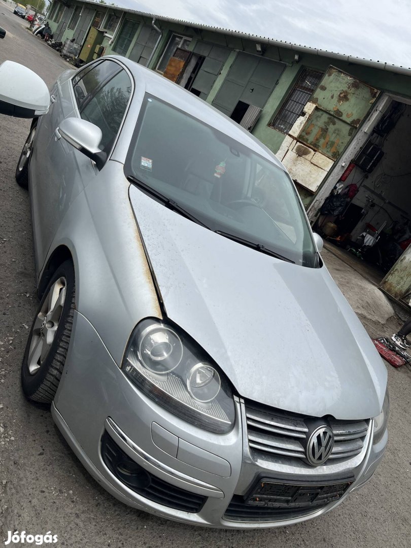 2.0 tfsi vw jetta golf 5 alkatrészek