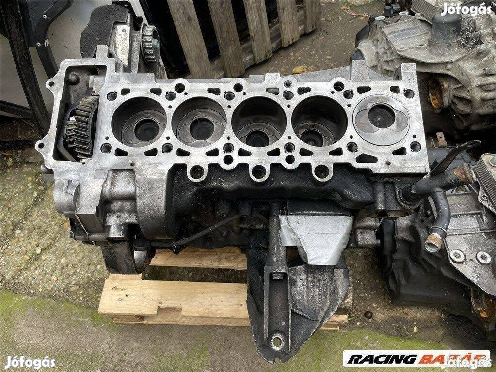 2.5 R5 motor BAC 174LE Touareg