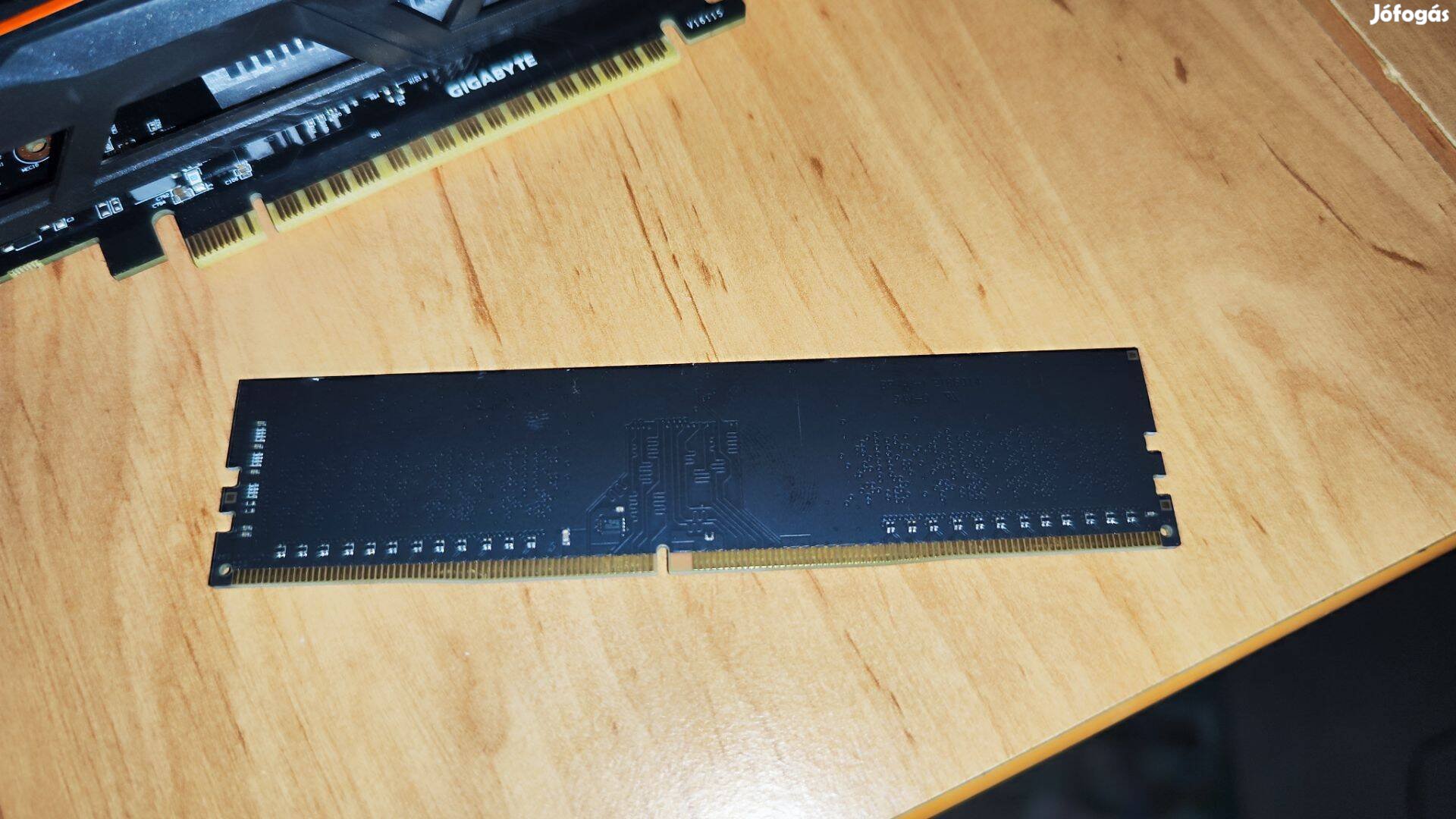 2×8 GB DDR4 2133 ram