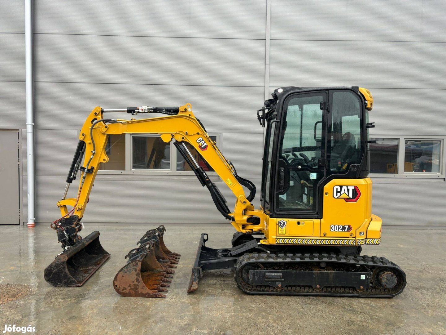 2,8 T Minikotro CAT 302,7CR