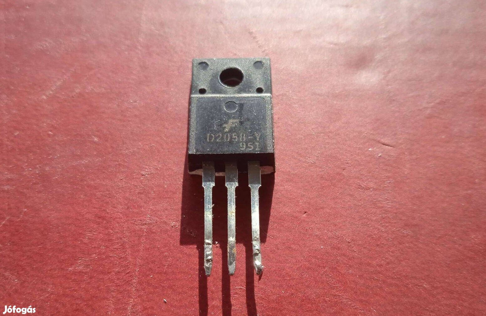 2 SD 2058 tranzisztor , 80 V , 3 A , NPN , Fairchild , bontott