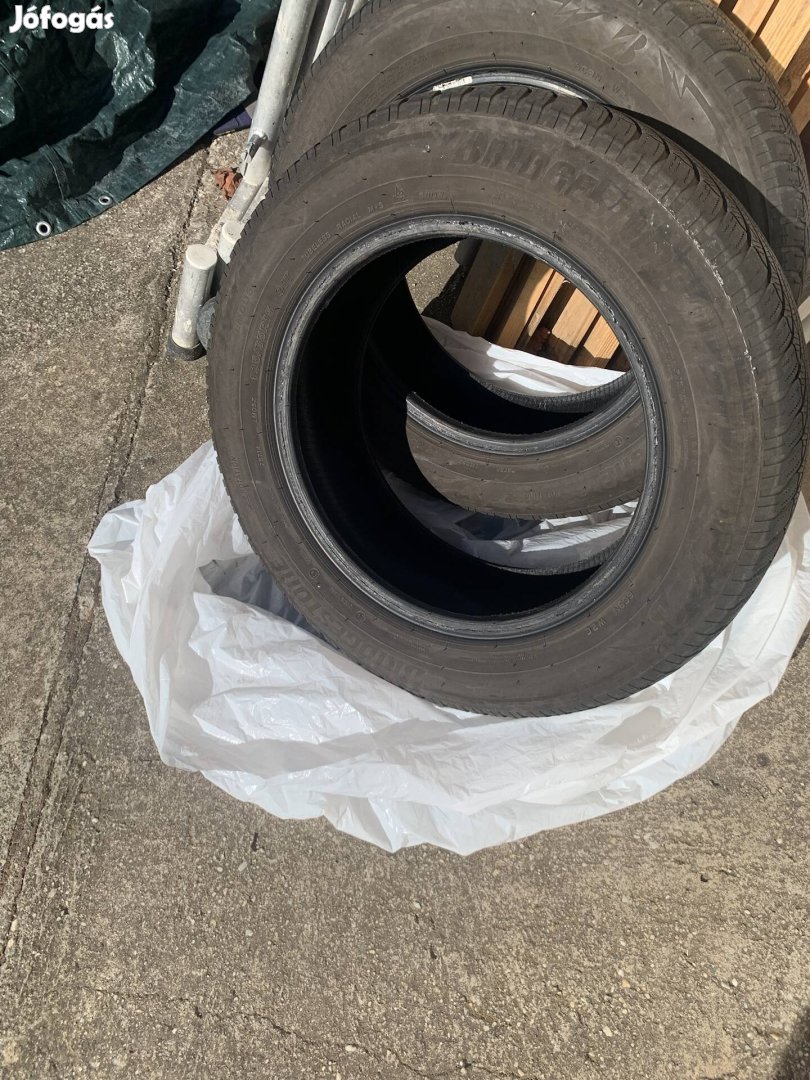 2 darab 196/65 R15 M+S gumi 