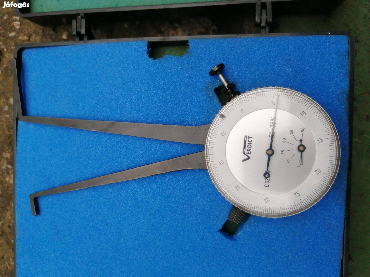 2 darab Tárcsa féknyereg mérő / dial caliper gauge