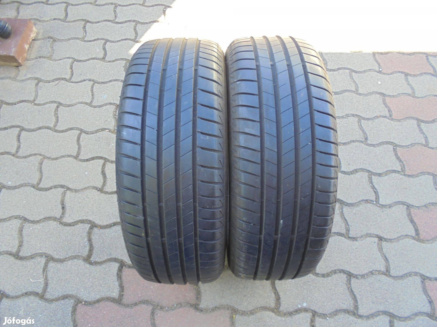2 db 195/55/ R16-os Bridgestone nyári gumi eladó