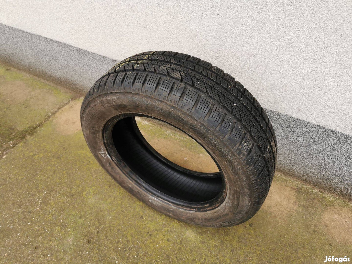 2 db 195/60 R15 Bridgestone téli gumi