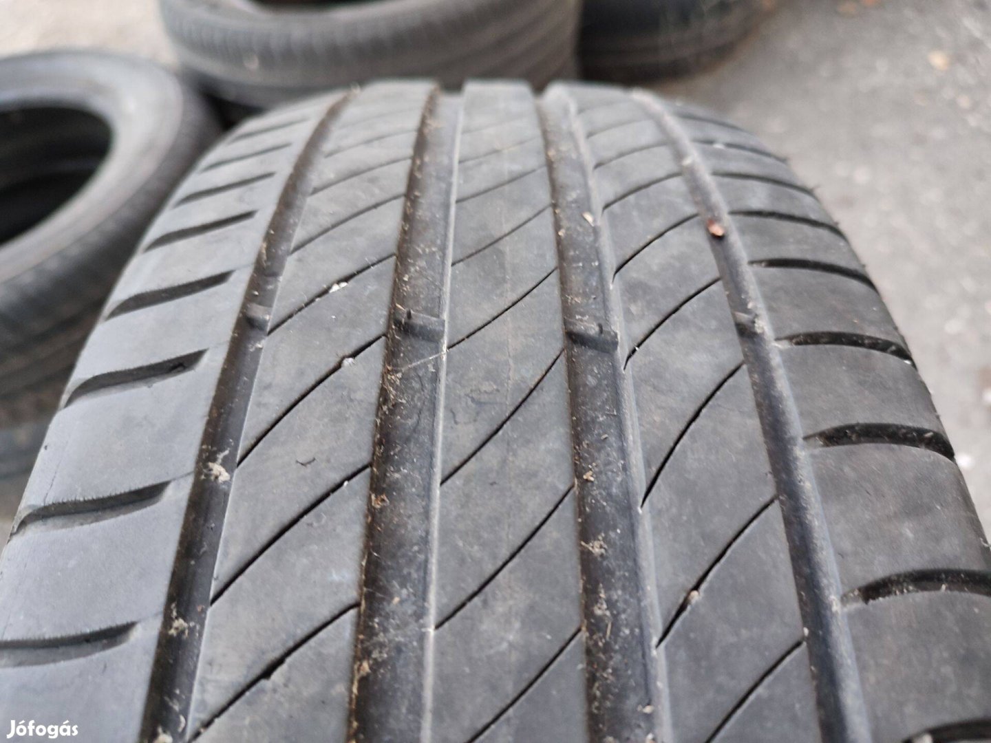 2 db 195/65 R16 92V Michelin Primacy4 nyári gumi eladó