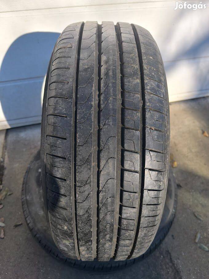 2 db 215/55 R17 Pirelli Nyárigumi olcsón