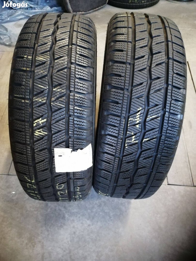 2 db 215/60R17C Hankook Winter Icept LV téli gumi