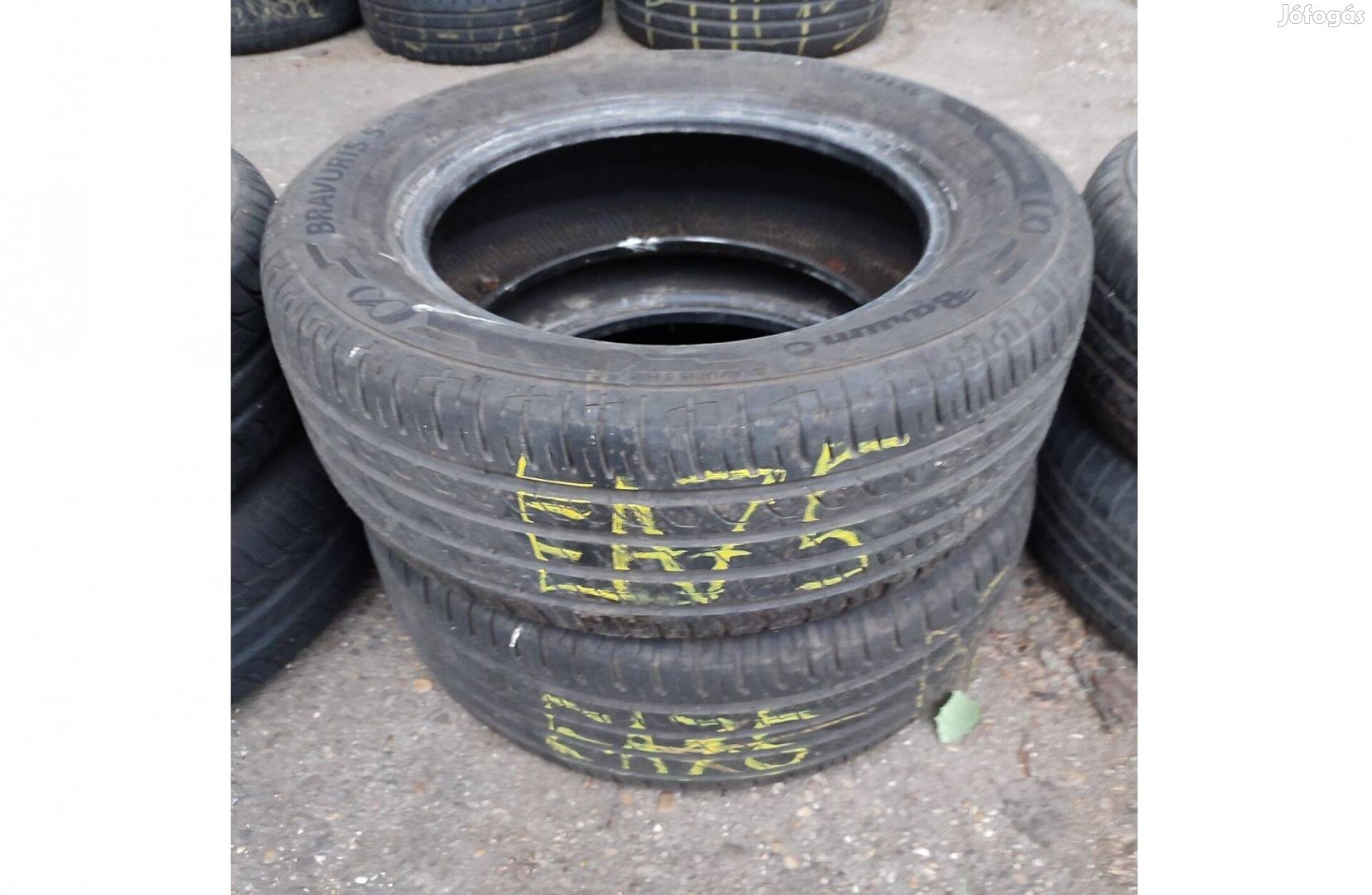 2 db 215/60 R16 99H Barum Bravuris5 nyári gumi eladó