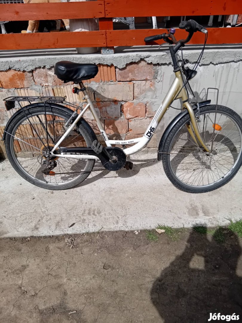 2 db 26 kerékpár