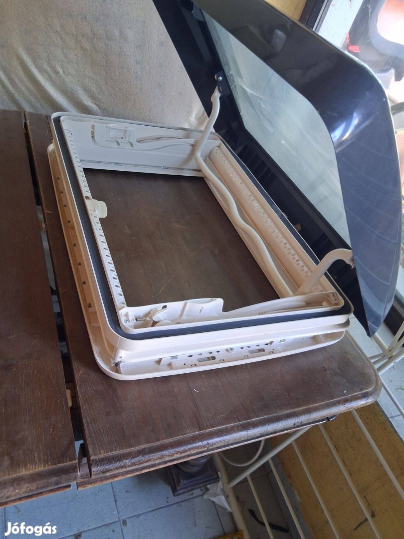 2 db Dometic midi heki tető ablak 70.000ft