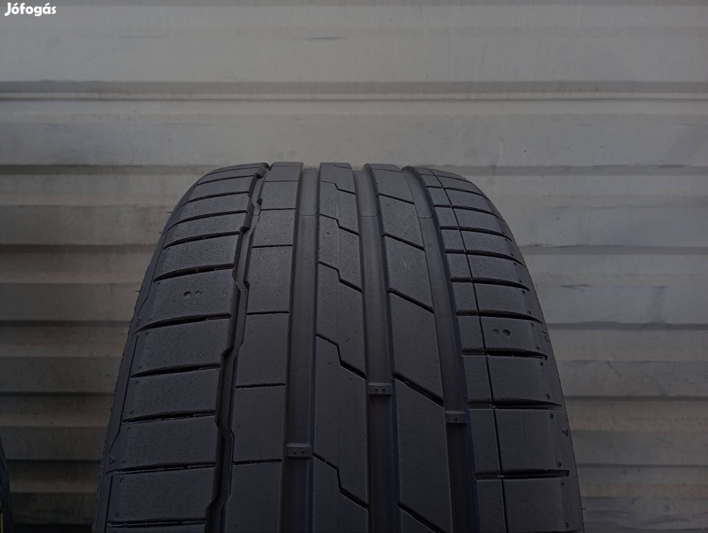 2 db Hankook Ventus S1 evo3 235/35 R19 91Y XL nyárigumi