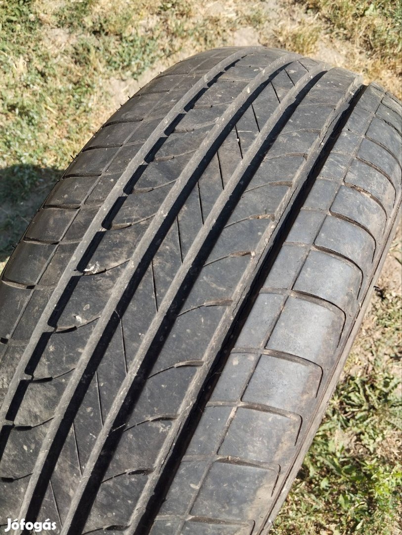 2 db Linglong 215/60R16 kisteher gumiabroncs