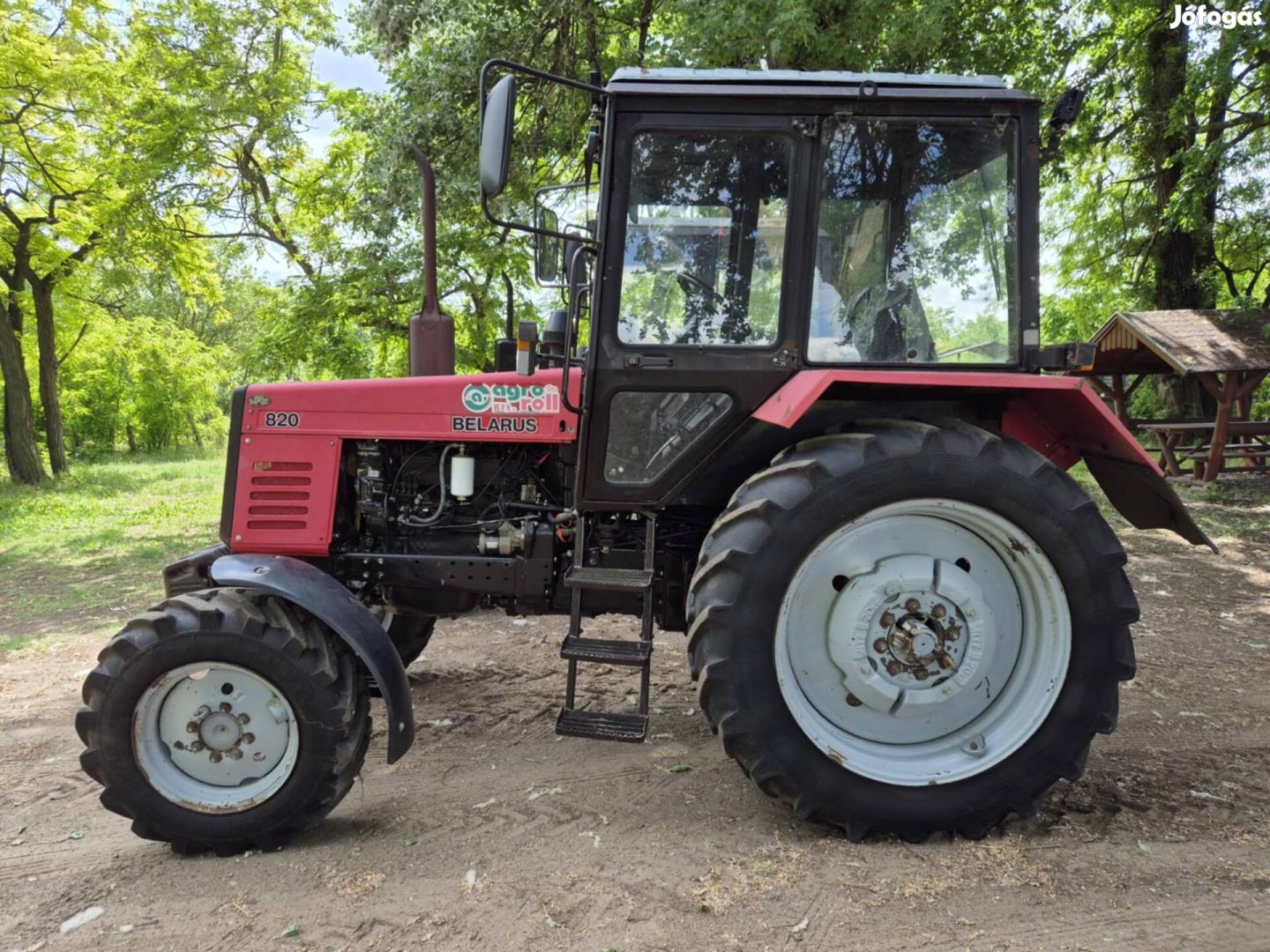2 db Mtz 820 traktor friss műszakival 2013 