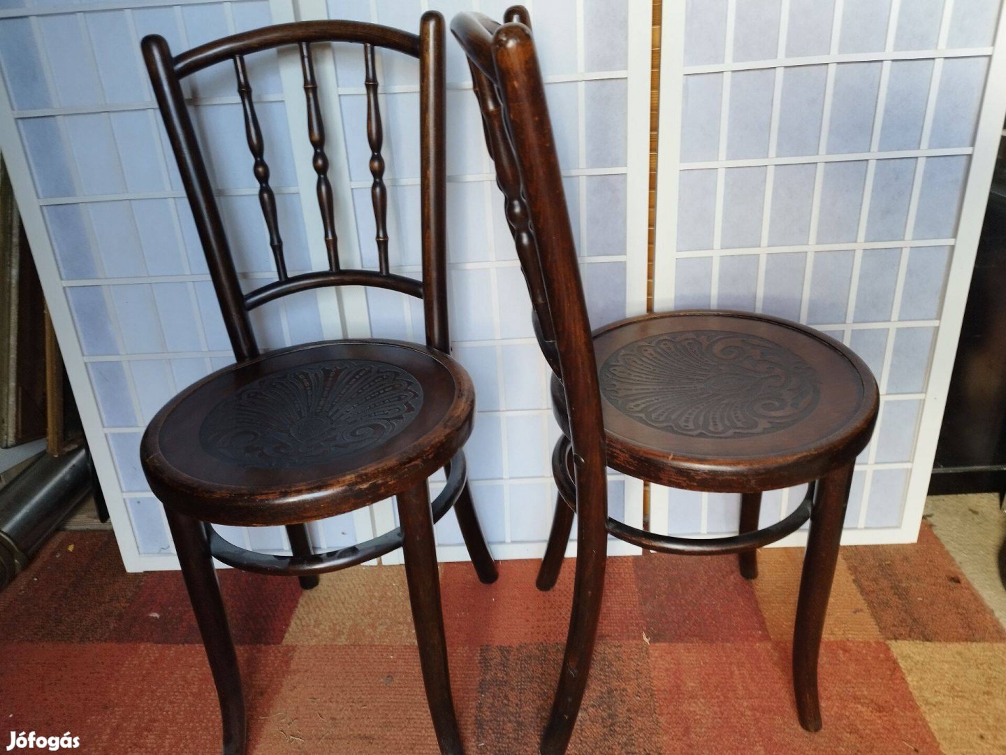 2 db Mundus J. and J. Kohn Ltd. antik, retró szék