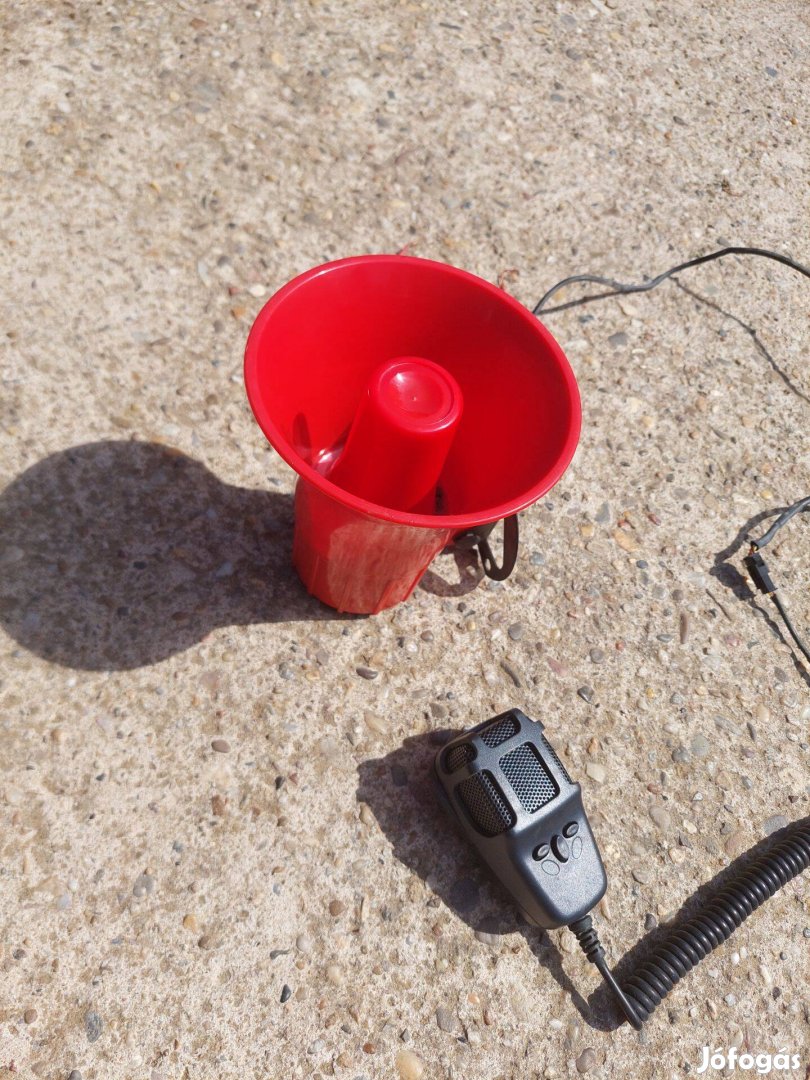 2 db Sziréna, villogó, megafon, hangos beszélő autós duda