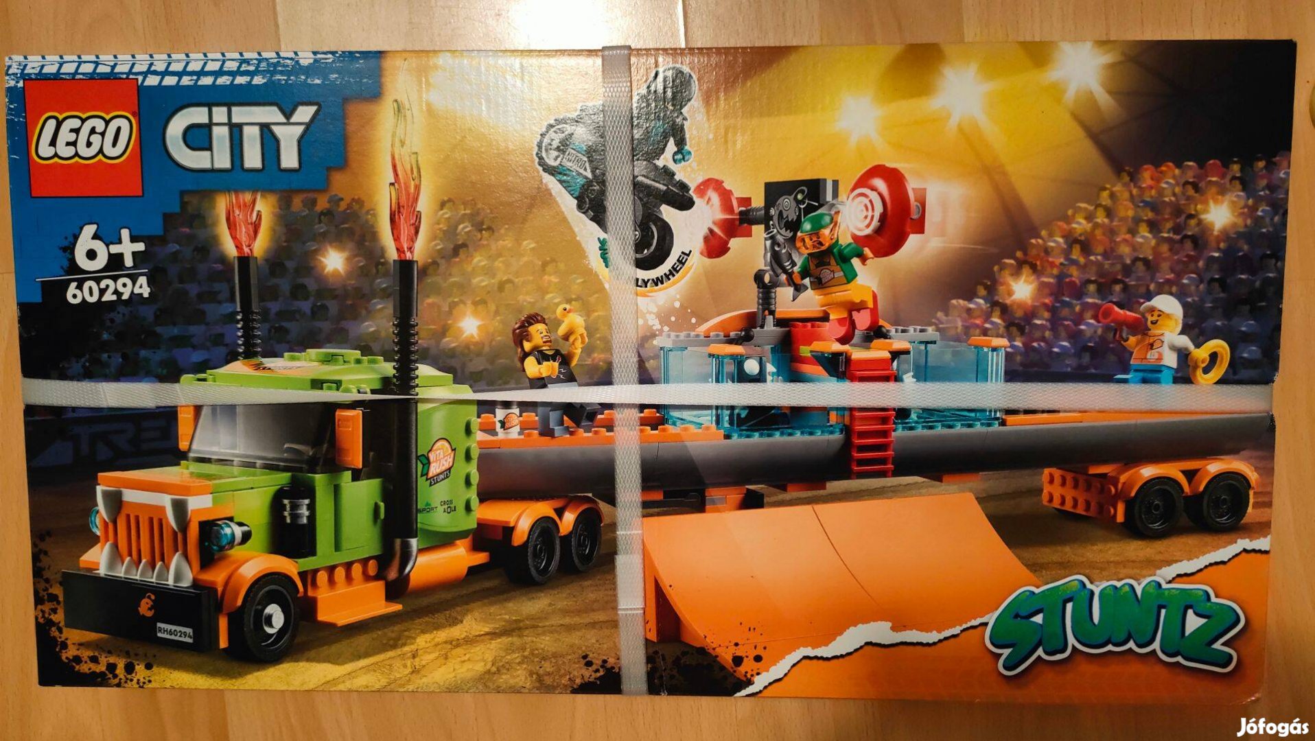 2 db Új 60294 LEGO City Kaszkadőr show kamoin teherautó