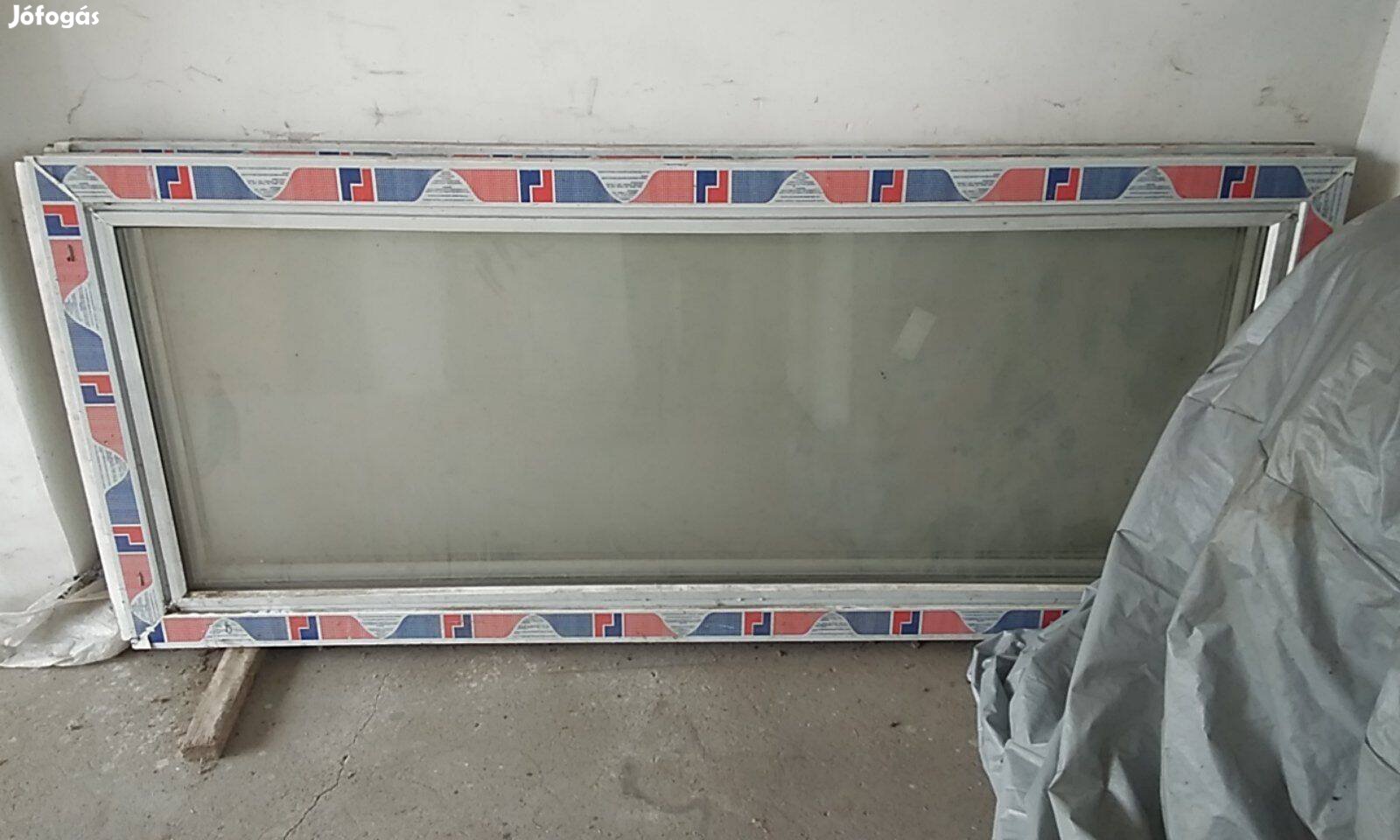 2 db Új bukó-nyíló duplaüveges műanyag erkélyajtó 90 × 210