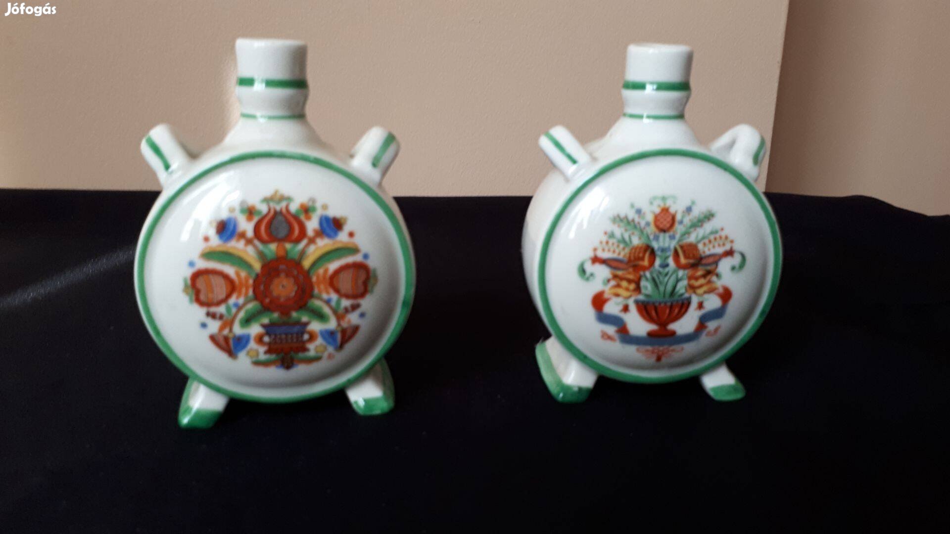 2 db Zsolnay porcelán emlék kulacs