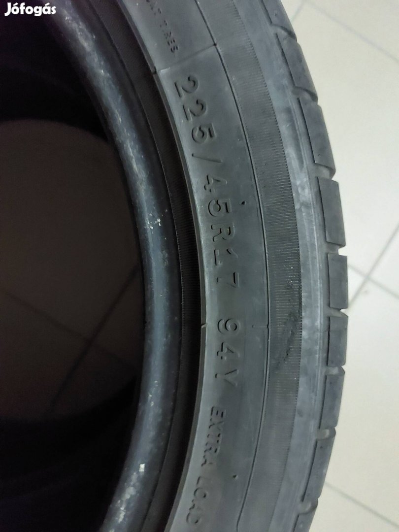 2 db, nyári 225/45 R17