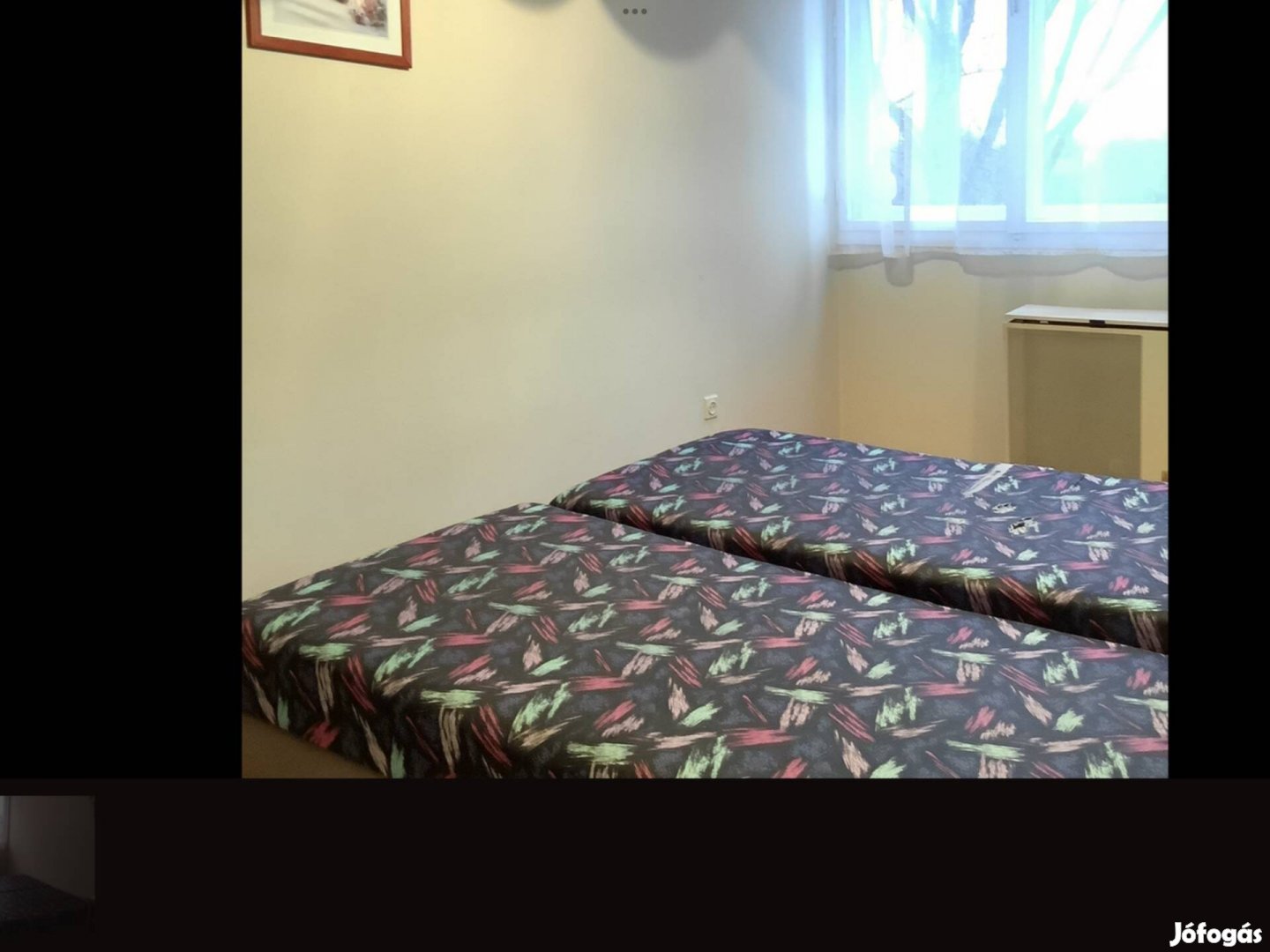 2 db ágyneműtartós heverő eladó egyben