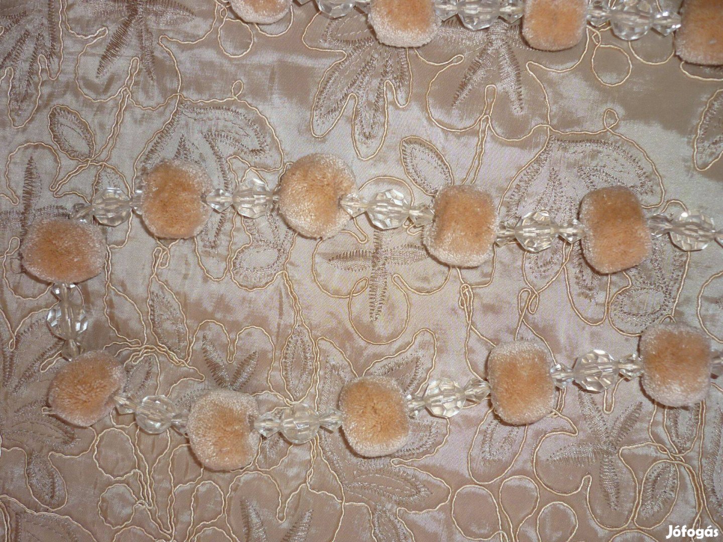 2 db függönyelkötő - bézs - gyöngyös - szőrmés - Új