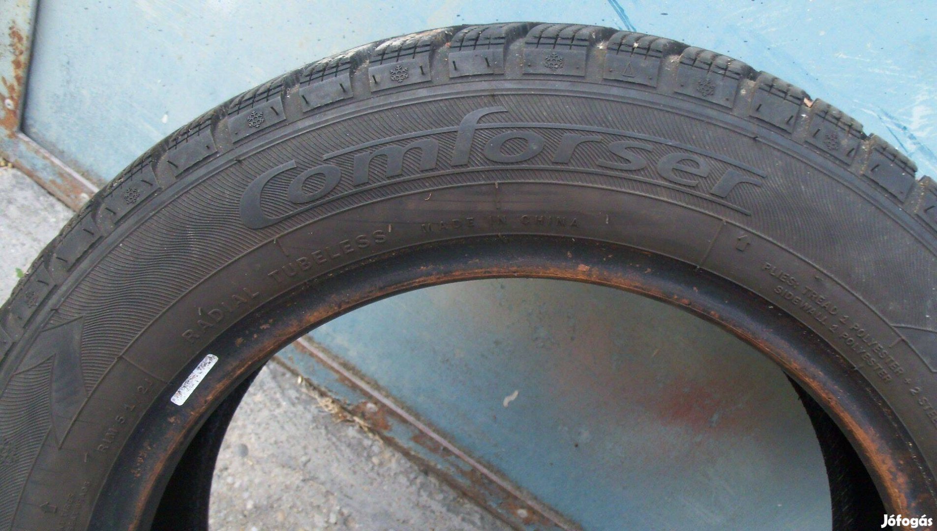 2 db használt Comforser 185/60 R15 téli gumiabroncs