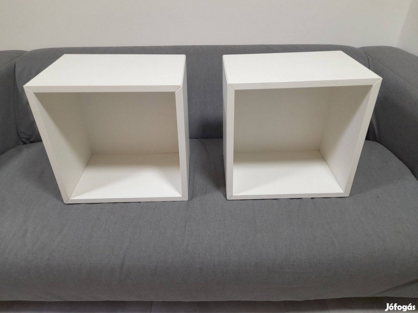 2 db használt IKEA Eket polc 35x35x25 cm méretben