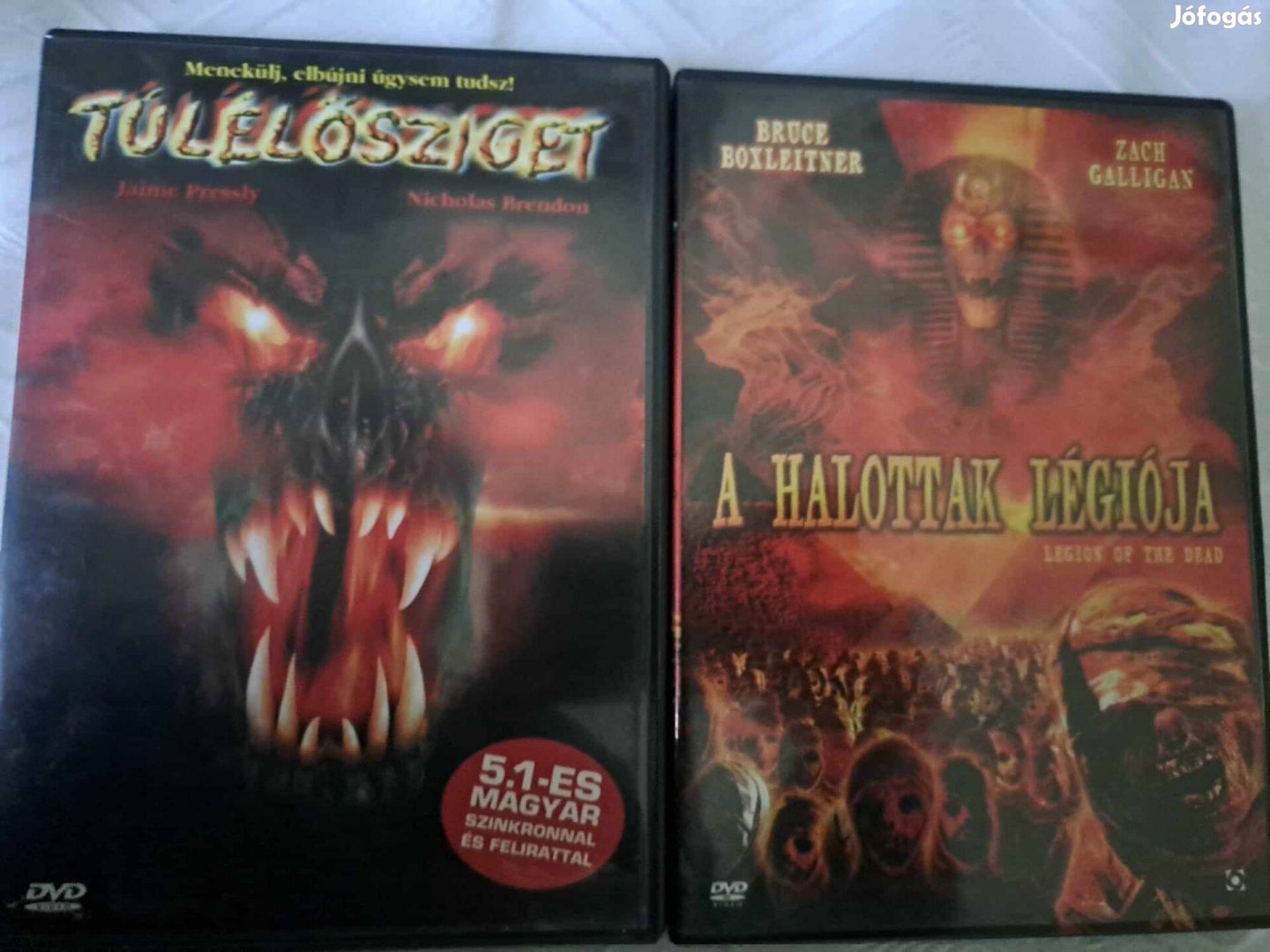 2 db horror DVD: Túlélősziget és Halottak légiója