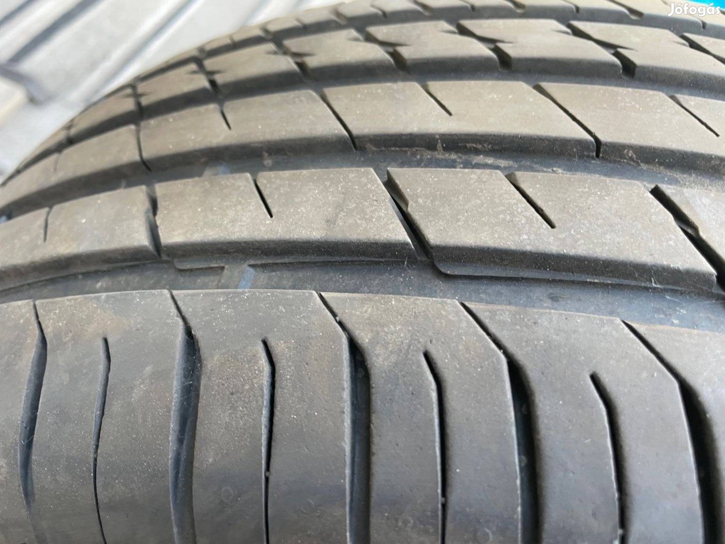 2 db jó nyári gumi 225/60 R17 méretben SUV-ra olcsón