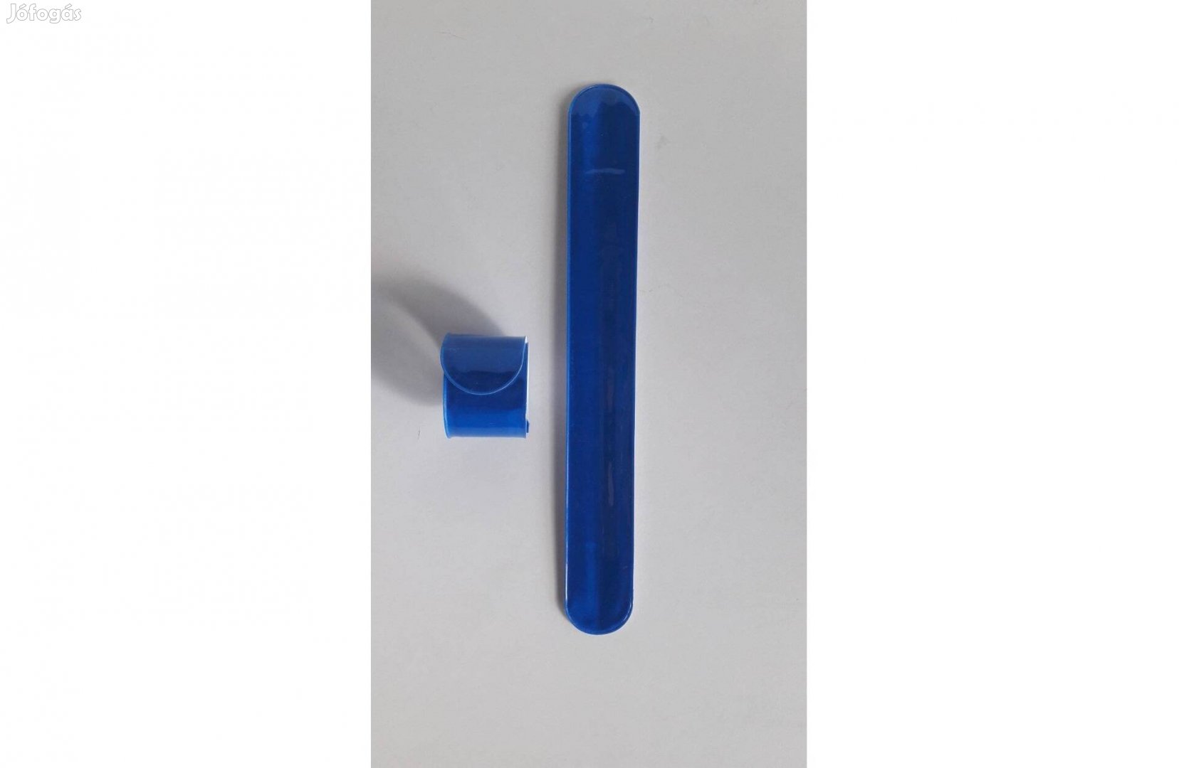 2 db kék fényvisszaverő bepattanó csík pánt szalag 23,5 cm