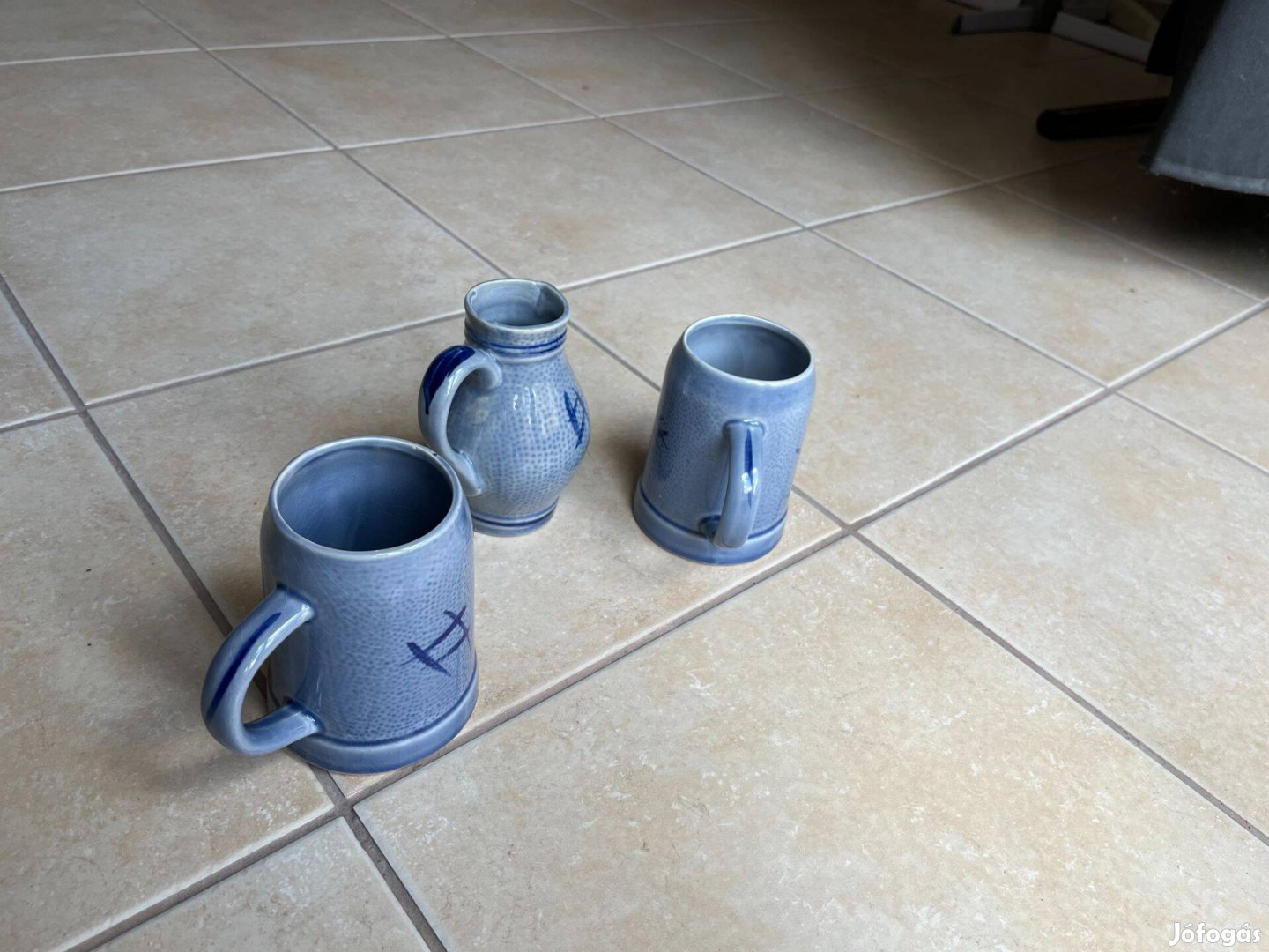 2 db kerámia sörös kupa kis kancsóval