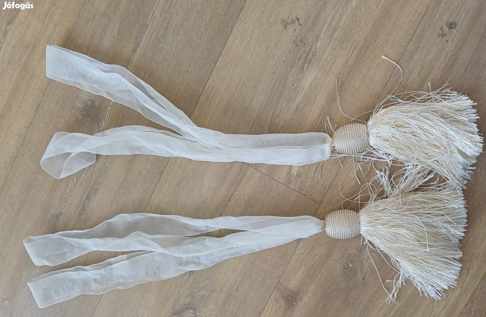 2 db krém függönyrojt