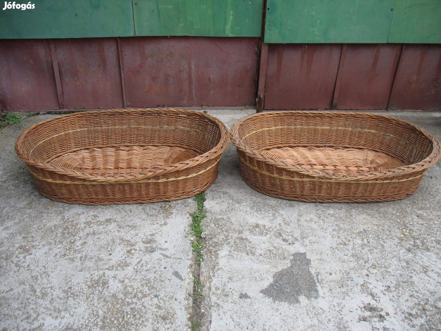 2 db nagyméretű kutsakosár