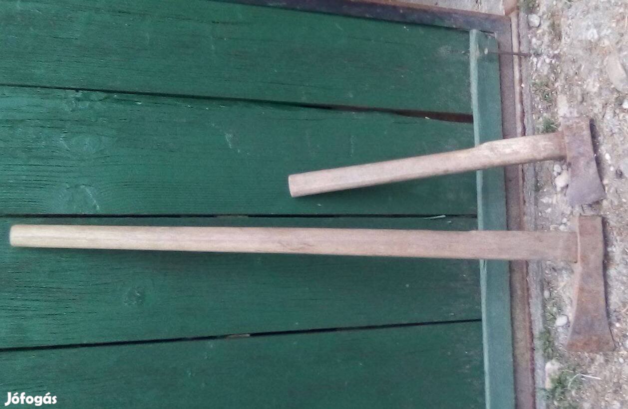 2 db régi balta, hibátlan állapotúak. 3000 ftdb