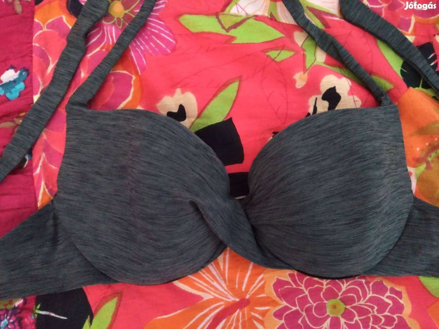 2 db szurke bikini felso egyben elado, 75 D, Uj 4000/2db