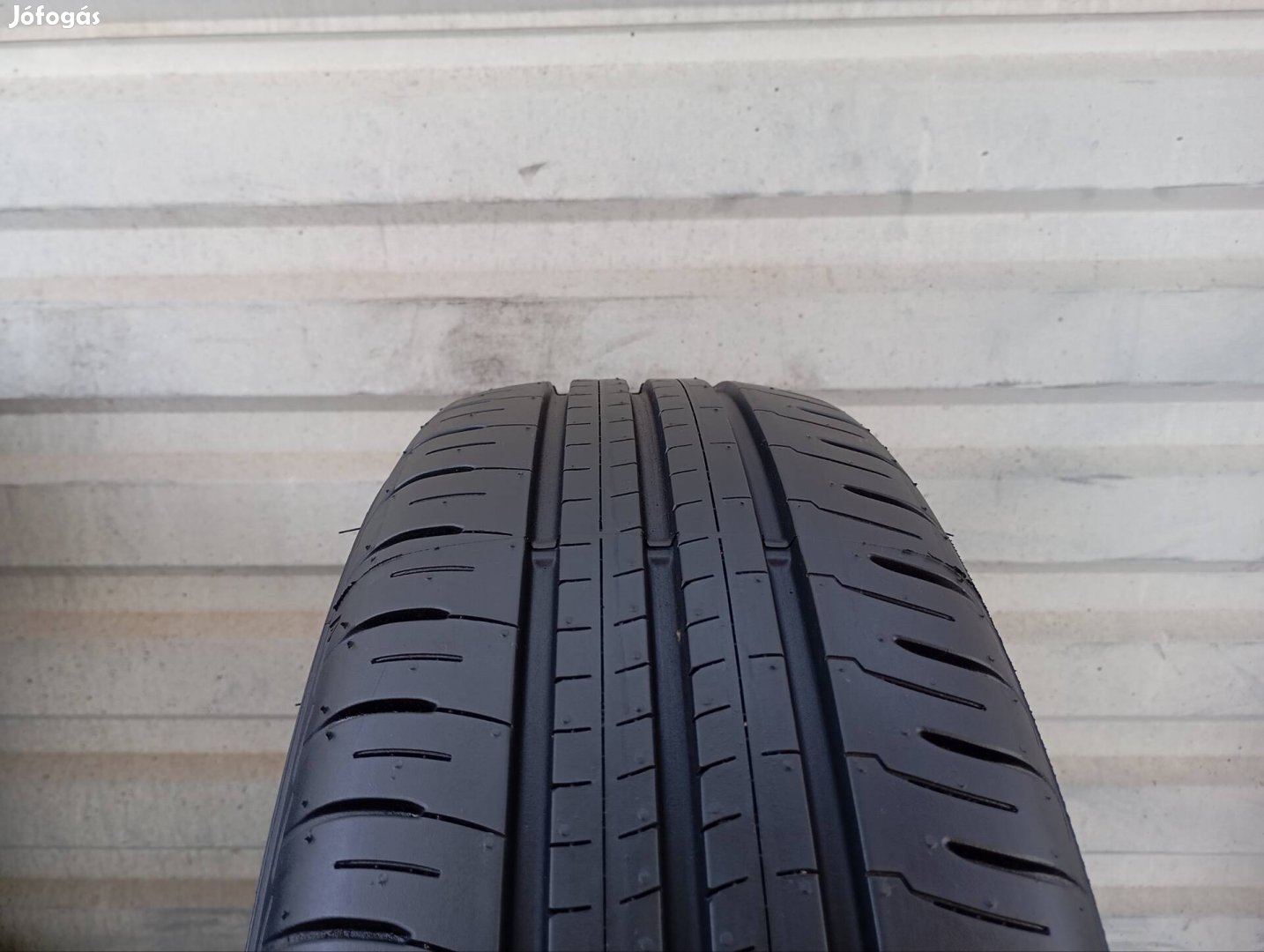2 db új Falken Ziex ZE10B 205/65 R16 95H nyárigumi