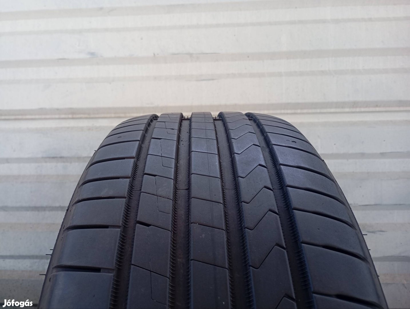 2 db újszerű Hankook Ventus Prime4 235/55 R17 103W XL nyárigumi