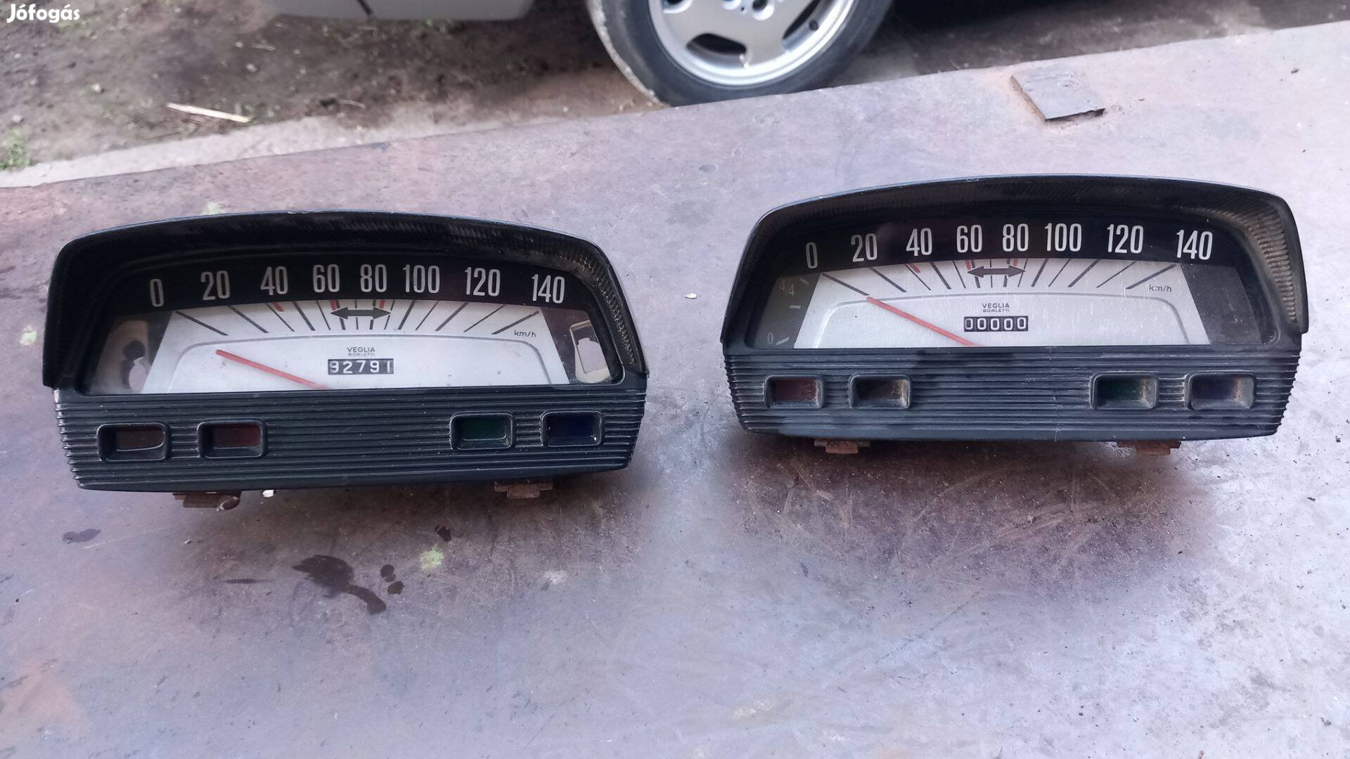 2 db veterán autó fiat 850 óracsoport debreceni átadás gls mpl is