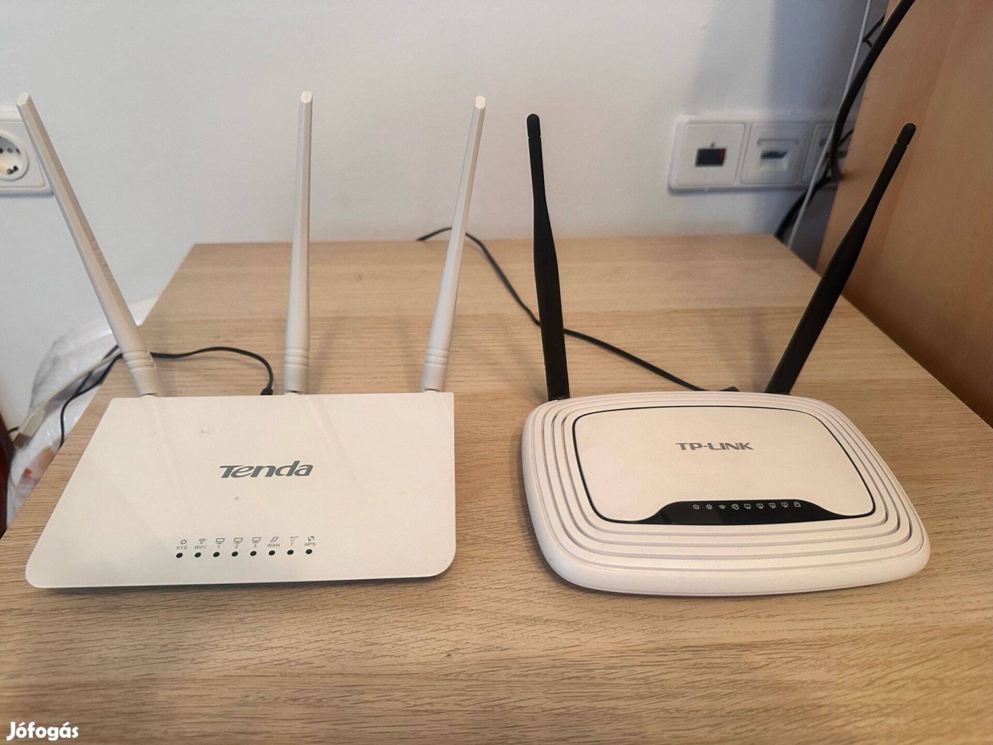 2 db wifi router