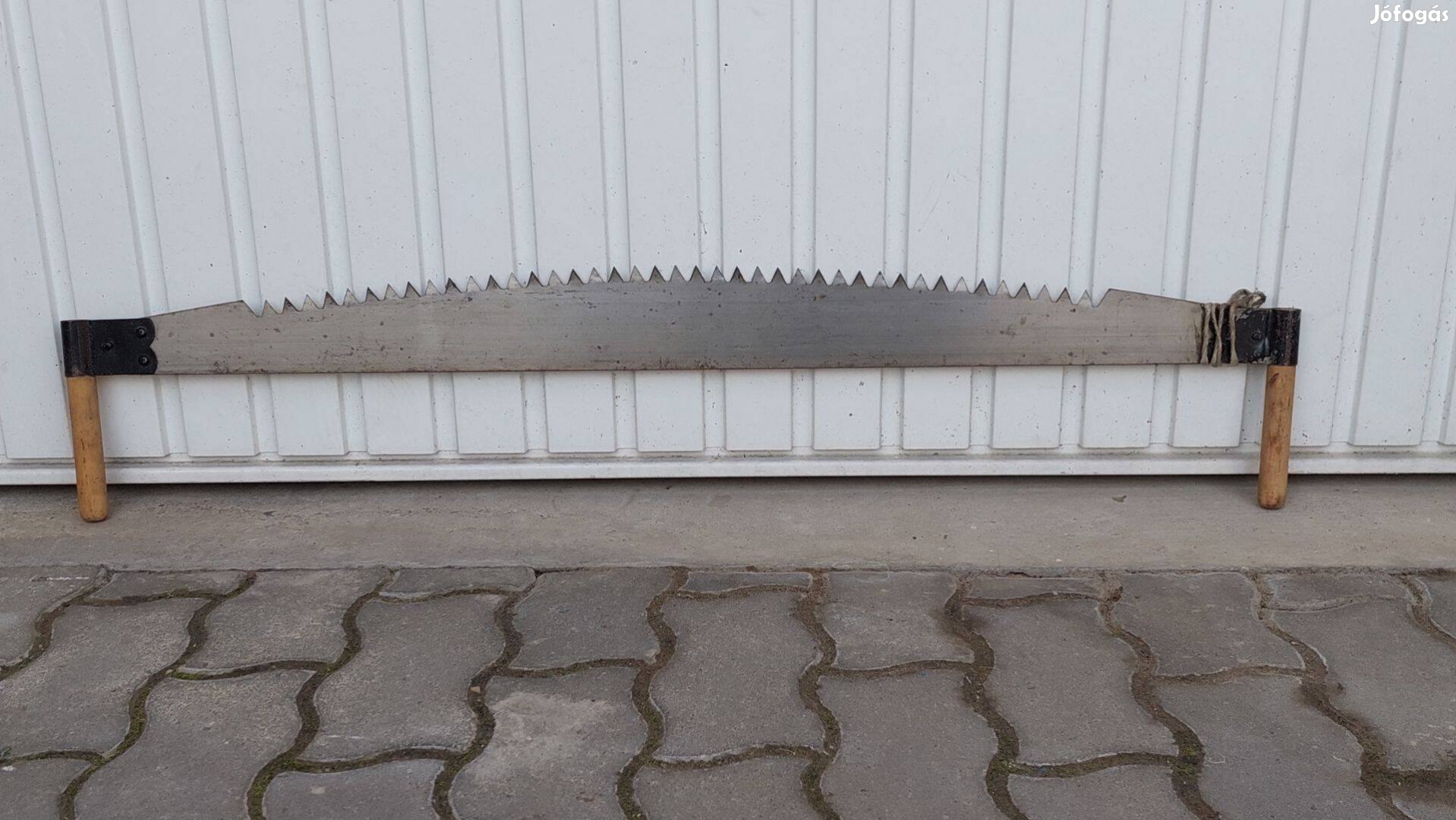 2 emberes fűrész 111 cm