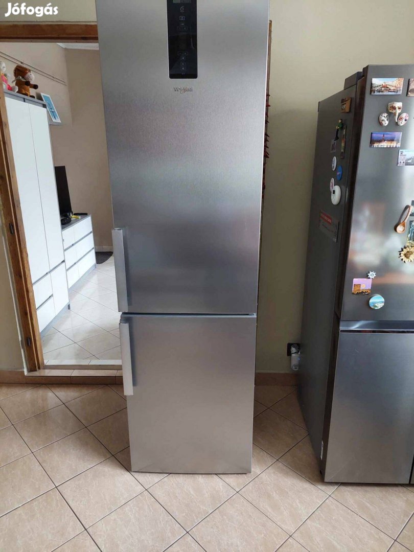 2 és fél éves Whirlpool 368 literes hűtőszekrény