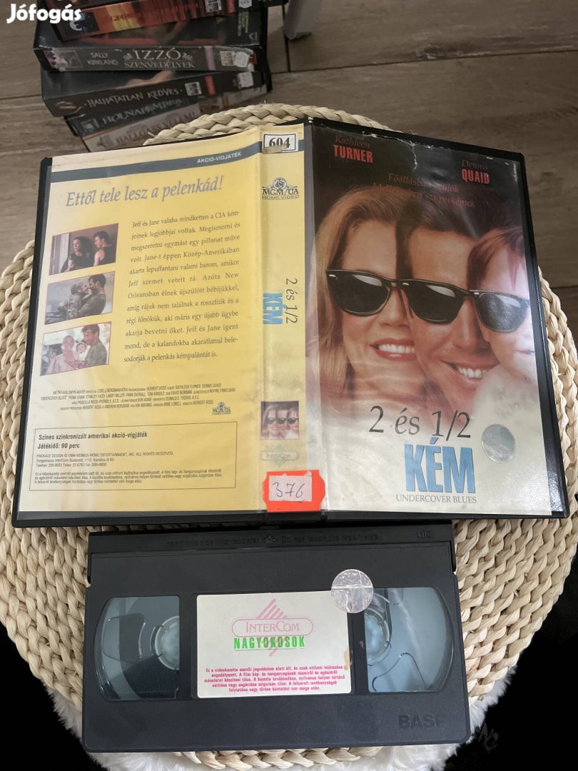 2 és fél kém vhs film