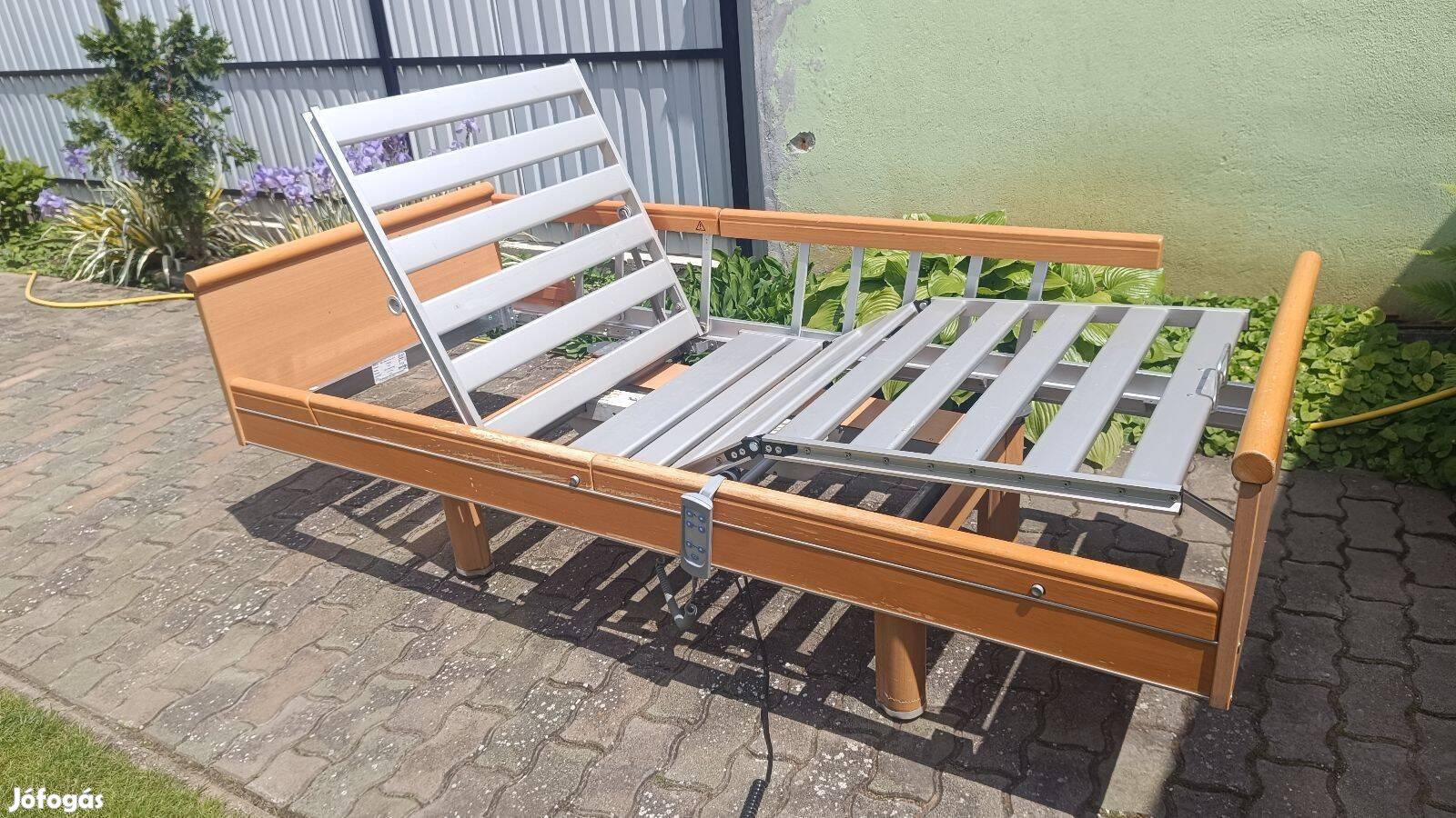 2 funkciós elektromos betegágy - Hosszított 220cm (7.)