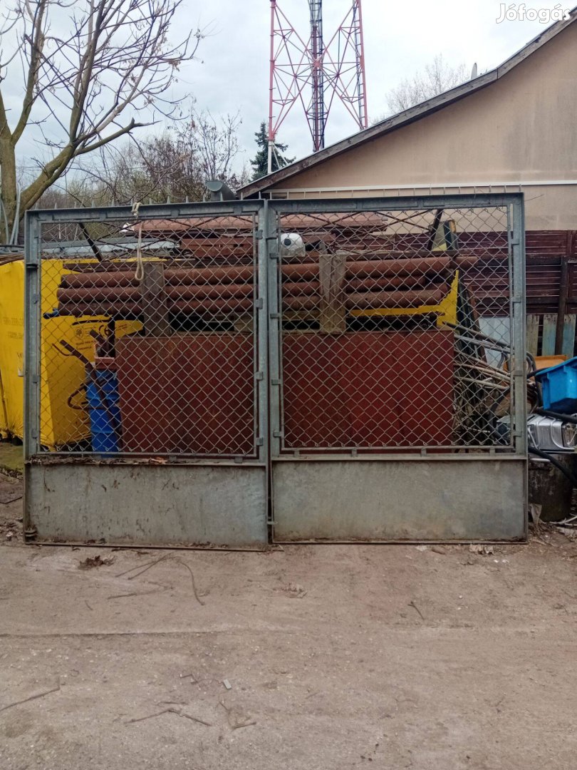 2 szárnyas Vaskapu